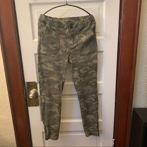12 Tall American Eagle Joggers
